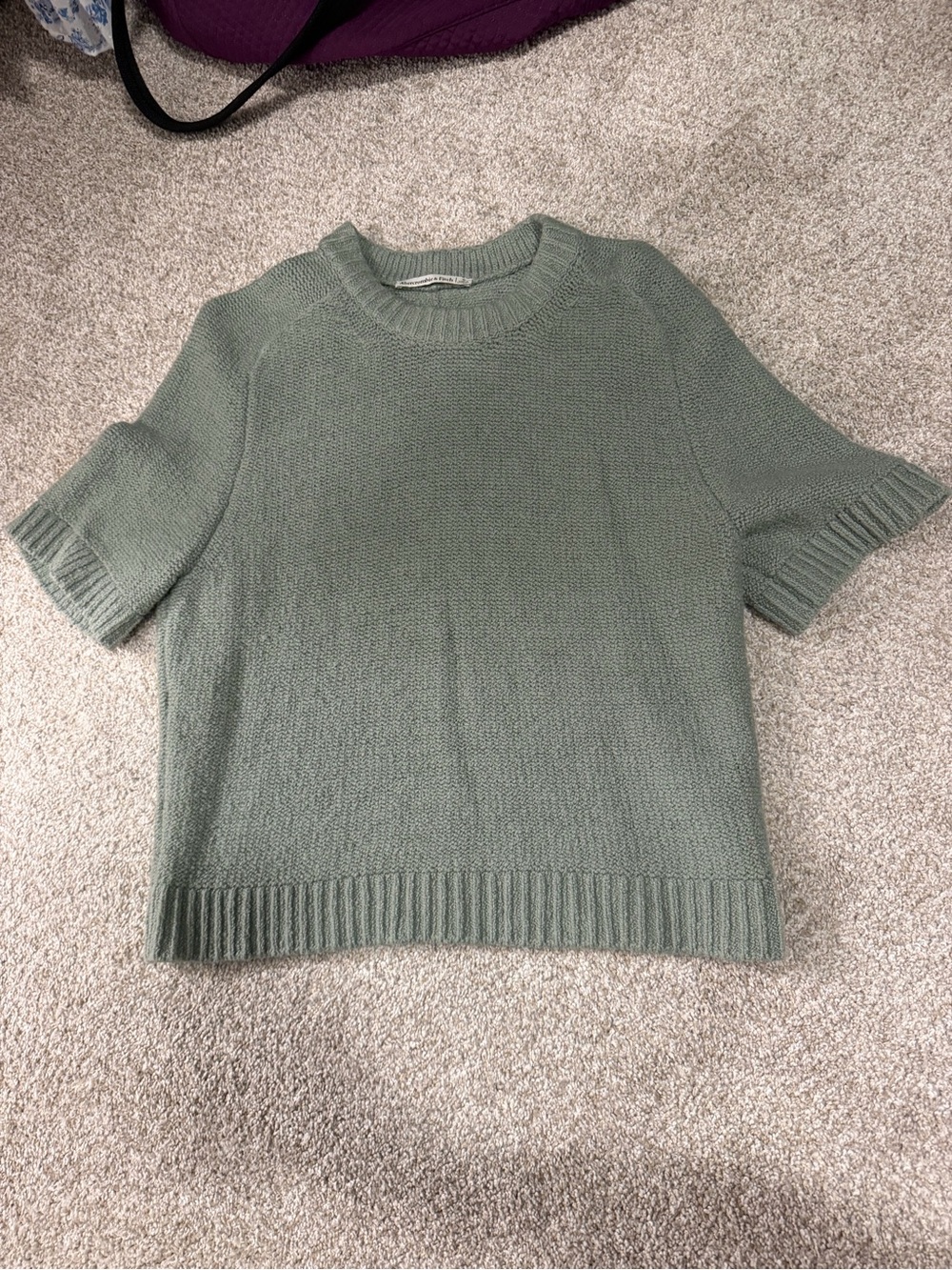Abercrombie & Fitch Sage Green Short-Sleeve sweater